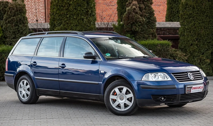 Volkswagen Passat cena 9900 przebieg: 258000, rok produkcji 2003 z Miastko małe 301